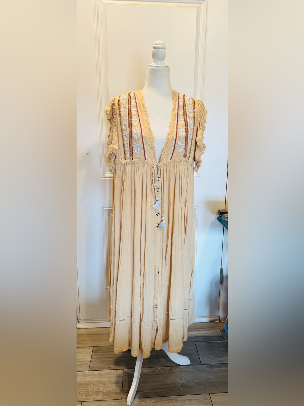 Free People Will Wait For You Midi Embroidered cream dress Boho size L Like New - Picture 2 of 13